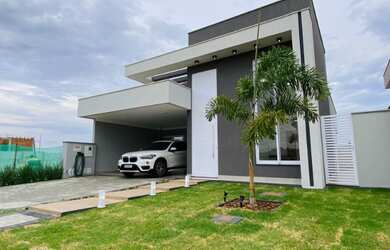 Imagem 1: Linda casa térrea no condomínio Parqville Pinheiros