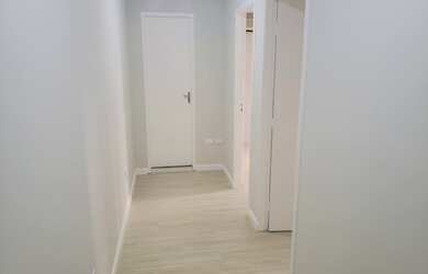 Imagem: O depósito possui 1 Vaga na garagem e 30m² de Área e está