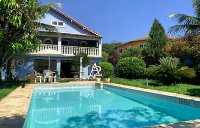 Imagem: A casa em condomínio possui 5 Dormitórios, 5 Banheiros, 5