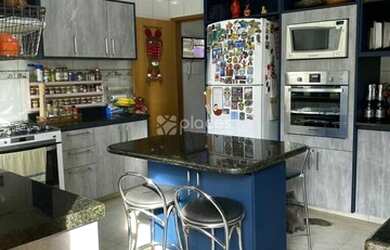 Imagem 6: Sobrado no Jardim da Luz a poucos metros do Flamboyant