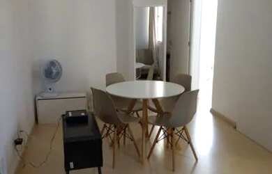 Imagem: O apartamento possui 2 Dormitórios, 1 Banheiro, 70m² de Área