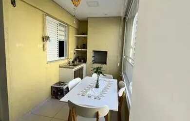 Imagem: O apartamento possui 3 Dormitórios, 2 Banheiros, 2 Vagas na