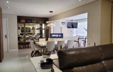 Imagem: O apartamento possui 2 Dormitórios, 3 Banheiros, 2 Vagas na