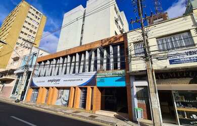 Imagem: O depósito possui 30m² de Área e está localizado em Centro