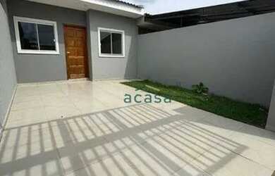 Imagem: A casa possui 3 Dormitórios, 1 Banheiro, 2 Vagas na garagem