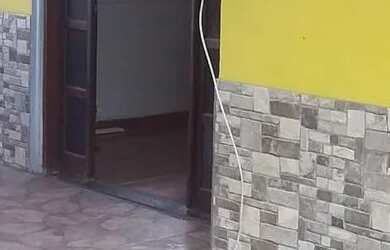 Imagem: A casa possui 2 Dormitórios, 2 Banheiros, 128m² de Área e