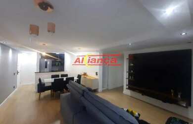 Imagem: O apartamento possui 3 Dormitórios, 2 Banheiros, 2 Vagas na