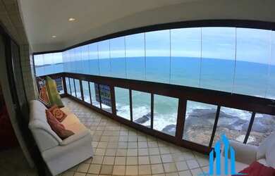 Imagem: O apartamento possui 4 Dormitórios, 2 Banheiros, 2 Vagas na