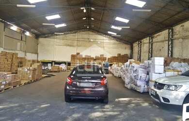 Imagem: O depósito possui 598m² de Área e está localizado em Jardim