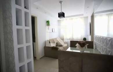 Imagem: O apartamento possui 3 Dormitórios, 1 Banheiro, 1 Vaga na garagem