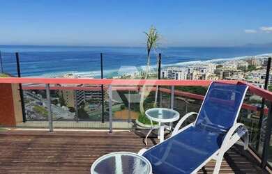 Imagem: O apartamento na cobertura possui 4 Dormitórios, 5 Banheiros