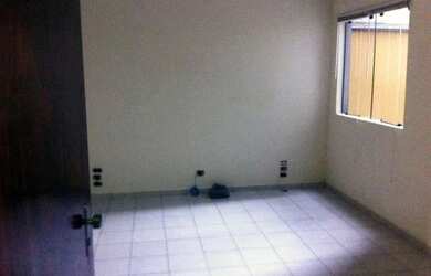 Imagem: O depósito possui 32m² de Área e está localizado em Jardim