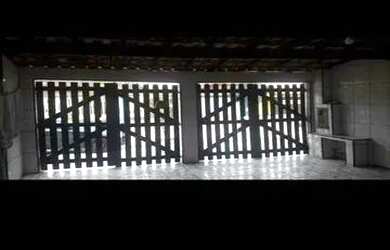 Imagem 8: Sobrado para venda possui 115 metros quadrados com 3 quartos em Centro...