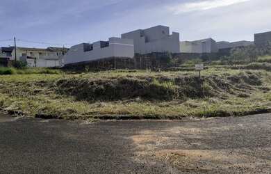 Imagem 2: Terreno para venda tem 387 metros em Residencial San Diego - Franca -...