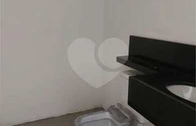 Imagem 8: sobrados novos -casa verde