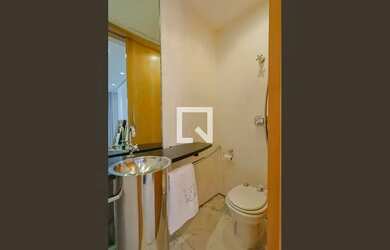 Imagem 15: Apartamento à Venda - Lourdes, 2 Quartos, 237 m2