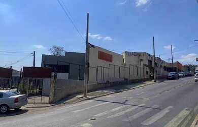 Imagem: O depósito à venda possui 4220m² de Área e está localizado