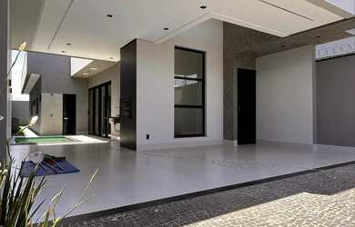 Imagem: A casa possui 3 Dormitórios, 4 Banheiros, 2 Vagas na garagem