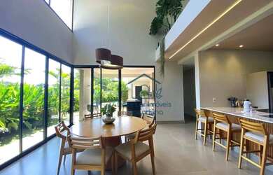 Imagem: A casa em condomínio à venda possui 3 Dormitórios, 4 Banheiros