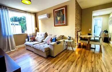 Imagem: O apartamento possui 2 Dormitórios, 2 Banheiros, 1 Vaga na