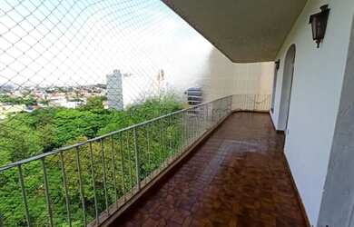 Imagem: O apartamento para alugar possui 4 Dormitórios, 5 Banheiros