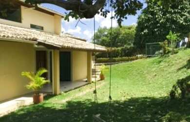 Imagem 1: Imóvel exclusivo em Lauro de Freitas-BA: Casa com 3 quartos, 1 suíte, 5 banheiros e 400m²
