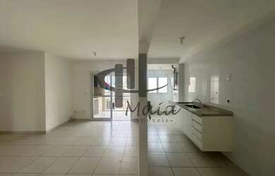 Imagem: O apartamento possui 3 Dormitórios, 1 Banheiro, 2 Vagas na