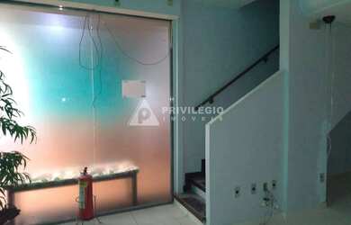 Imagem: O depósito possui 49m² de Área e está localizado em Barra