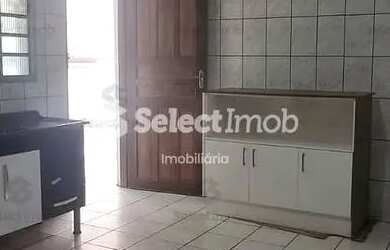 Imagem: A casa possui 3 Dormitórios, 3 Banheiros, 2 Vagas na garagem