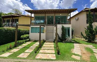 Imagem: A casa em condomínio possui 3 Dormitórios, 3 Banheiros, 2