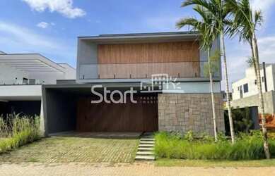 Imagem: A casa em condomínio possui 3 Dormitórios, 4 Banheiros, 4