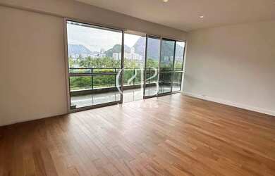 Imagem: O apartamento possui 3 Dormitórios, 4 Banheiros, 2 Vagas na