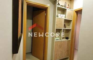 Imagem: O apartamento possui 3 Dormitórios, 2 Banheiros, 2 Vagas na