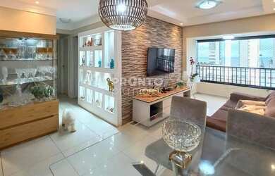 Imagem: O apartamento possui 3 Dormitórios, 1 Banheiro, 1 Vaga na garagem