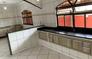 Imagem 16: Casa espetacular a venda. Piscina, Churrasqueira, Varandae80m² de Área