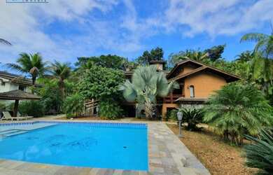Imagem 2: Casa Alto Padrão para Venda em Balneario Praia do Perequê Guarujá-SP