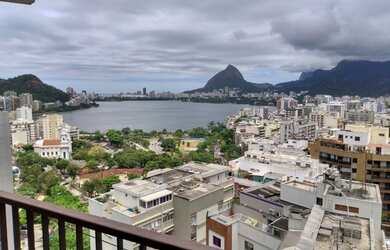 Imagem: O apartamento possui 2 Dormitórios, 4 Banheiros, 1 Vaga na
