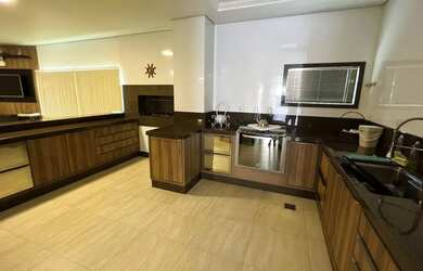 Imagem 13: Casa na beira do rio, raridade