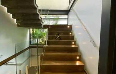 Imagem 13: Casa Alto Padrão. Churrasqueira, Varanda, Vista para o mareGuarda roupa