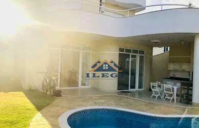 Imagem: A casa em condomínio possui 3 Dormitórios, 4 Banheiros, 3