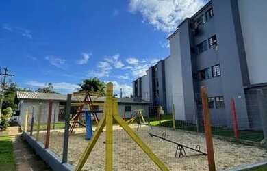 Imagem: O apartamento possui 2 Dormitórios, 1 Banheiro, 1 Vaga na garagem