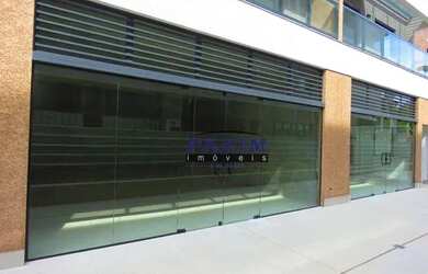 Imagem: O depósito possui 1 Vaga na garagem, 48m² de Área e está