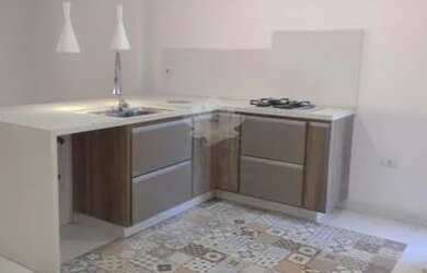 Imagem 2: casa - Centro - Atibaia. Área de serviço, 180m² de Área, 1 Vaga na...