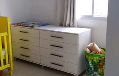 Imagem 6: Apto 2 Quartos Na P da Costa Armários na Cozinha e Banheiros