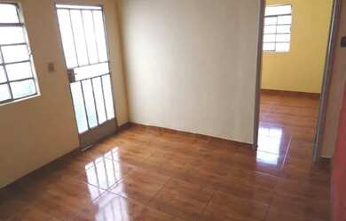 Imagem: A casa possui 2 Dormitórios, 1 Banheiro, 64m² de Área e