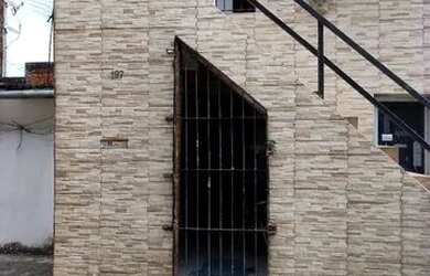 Imagem: A casa possui 1 Dormitório, 1 Banheiro e está localizado