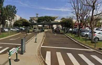 Imagem: O terreno possui 4169m² de Área e está localizado em Vila