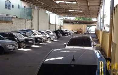 Imagem: O depósito possui 5 Vagas na garagem, 715m² de Área e está