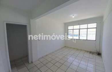 Imagem: O apartamento possui 2 Dormitórios, 1 Banheiro, 70m² de Área