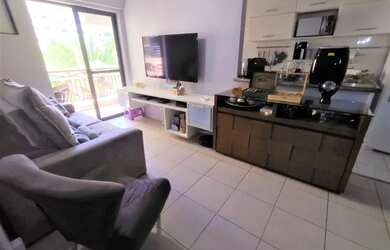 Imagem: O apartamento possui 2 Dormitórios, 2 Banheiros, 1 Vaga na